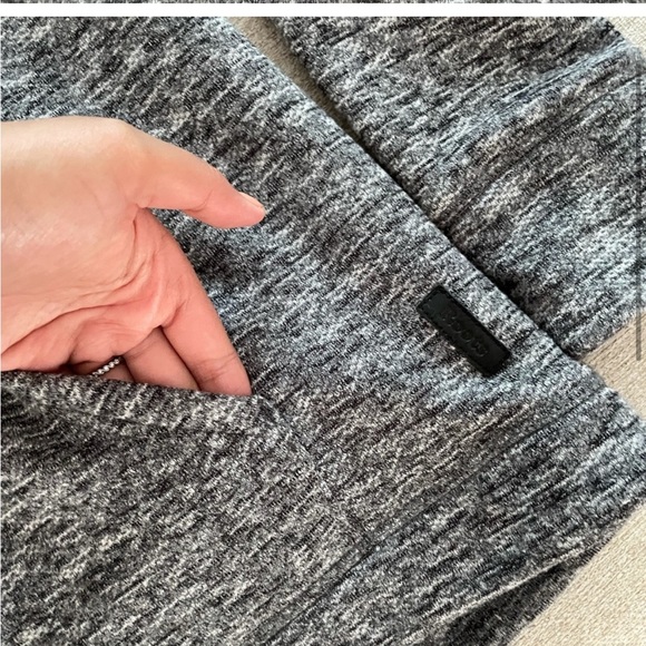 Roots hoodie - Picture 5 of 7